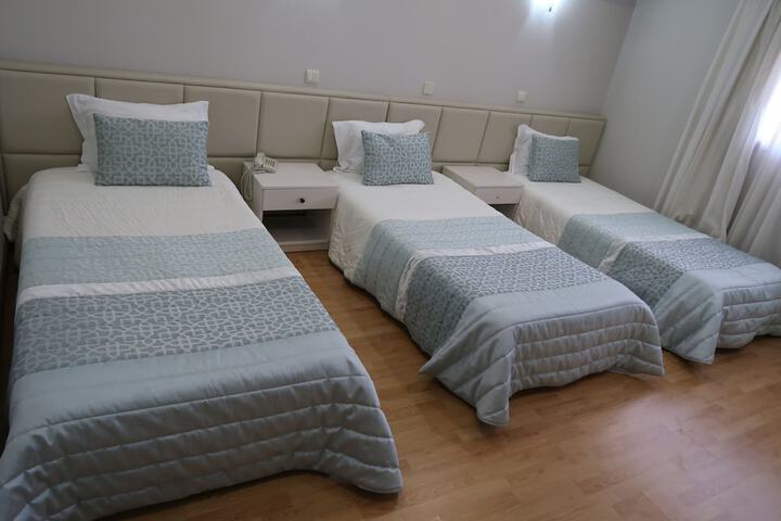 Room 16 of 36