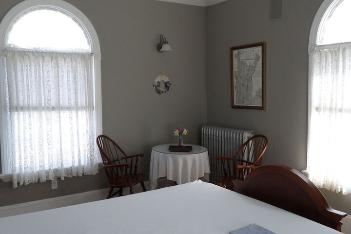 Room 16 of 22