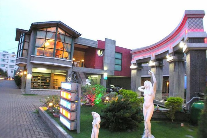 Hotel 52 of 52