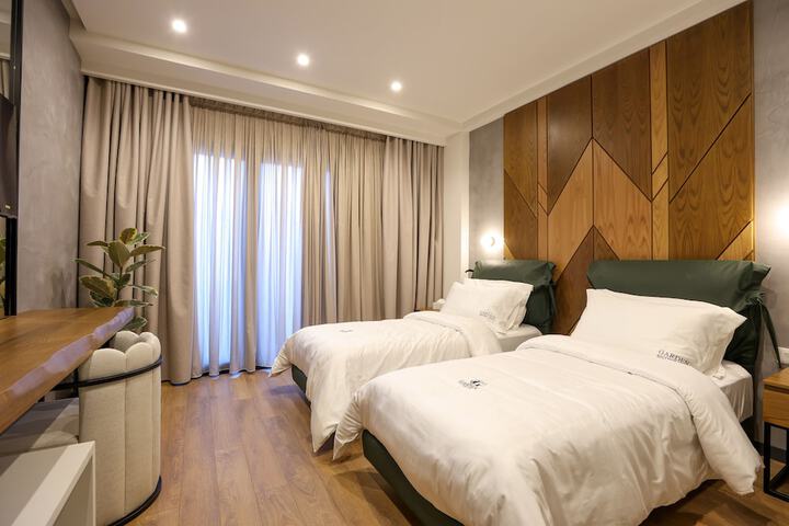 Room 20 of 112