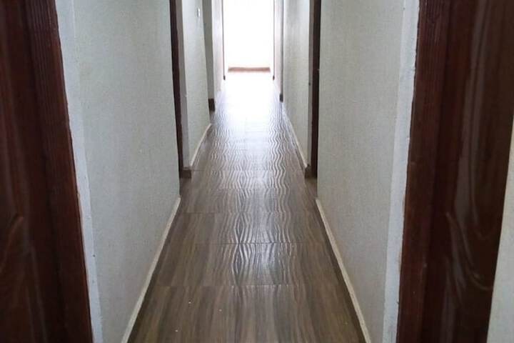 Ballroom/Hall 16 of 21