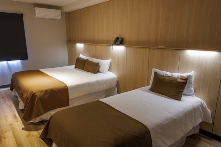 Room 7 of 21
