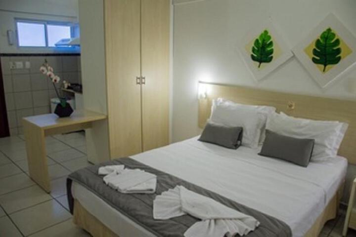 Room 5 of 15