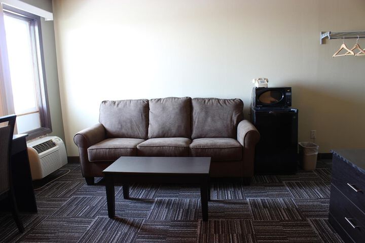 Room 18 of 31