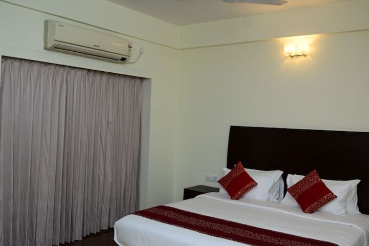 Room 16 of 31