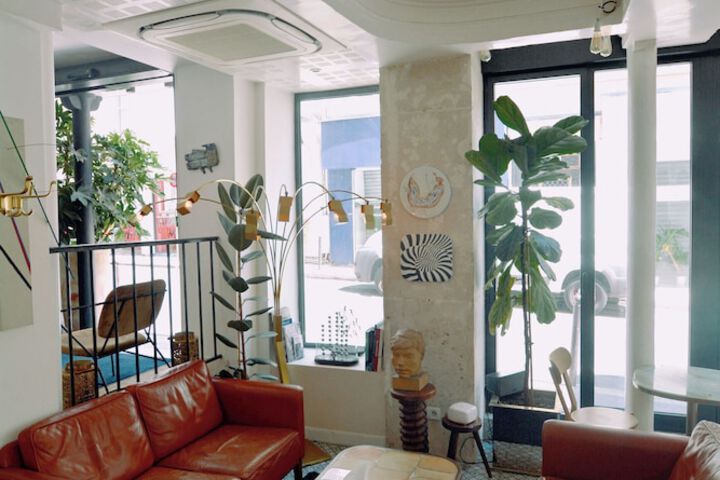 Entrance & Lobby