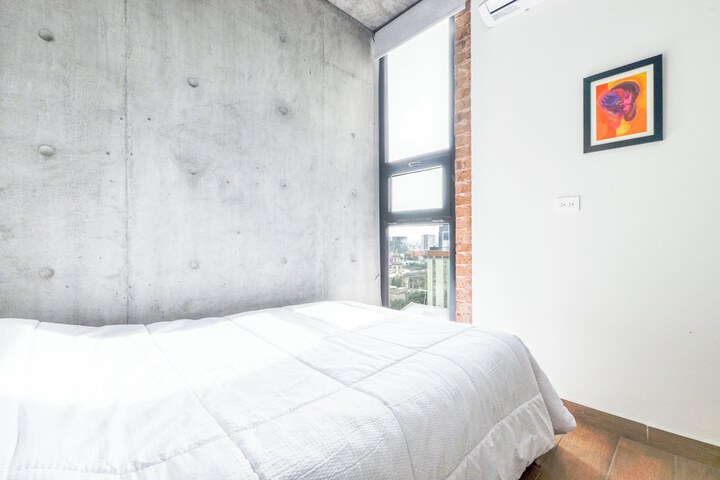 Room 14 of 56