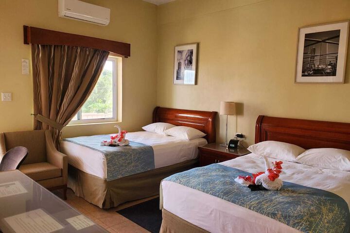 Room 27 of 139