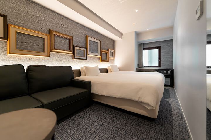 Room 21 of 53