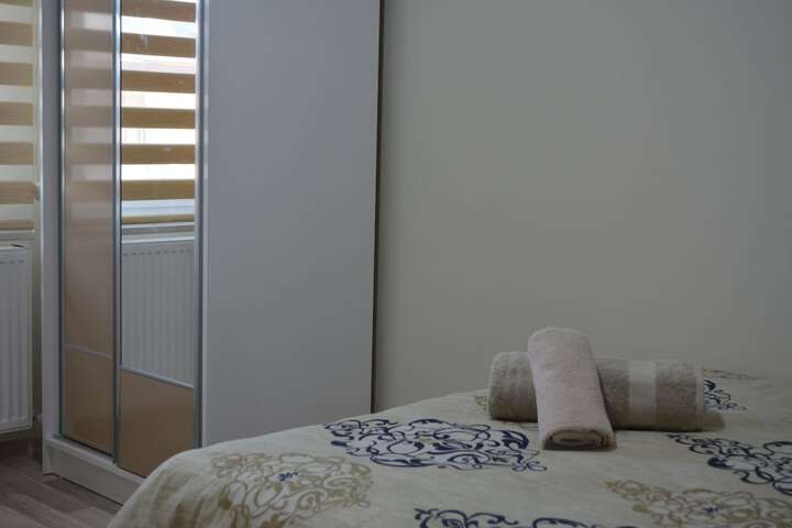 Room 19 of 19