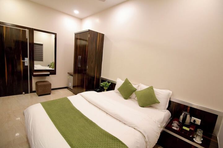 Room 7 of 45
