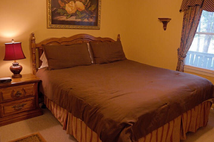 Room 114 of 400