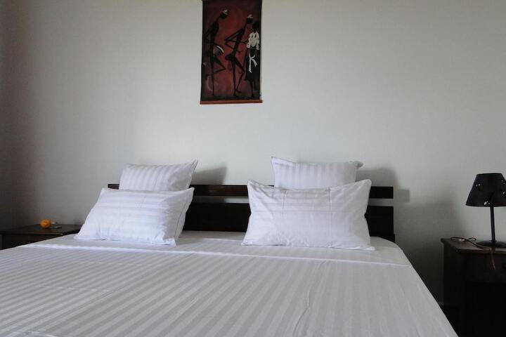 Room 9 of 45