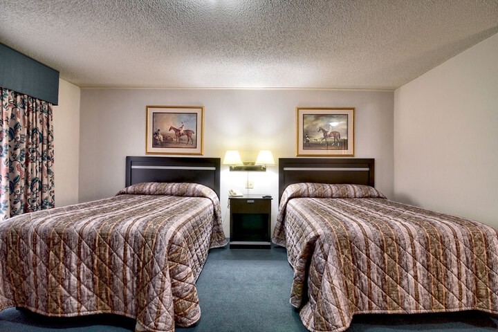 Double Bed Court Side View (10 of 18)