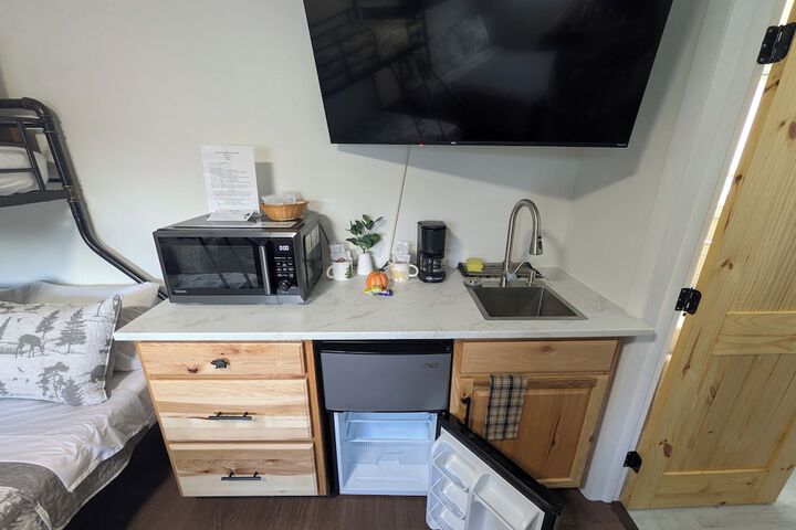 Room 18 of 46