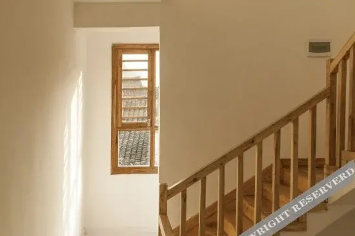 12 Rooms Inn
