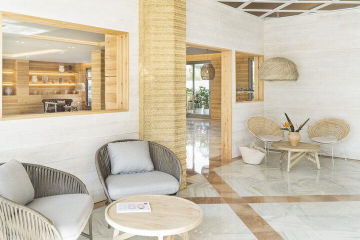Lobby Entry