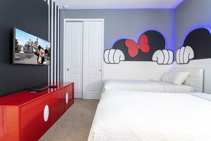 Room 47 of 53