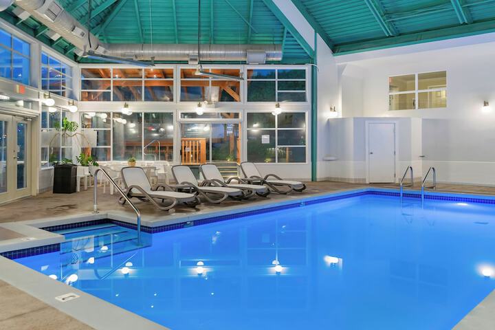 Pool 79 of 95