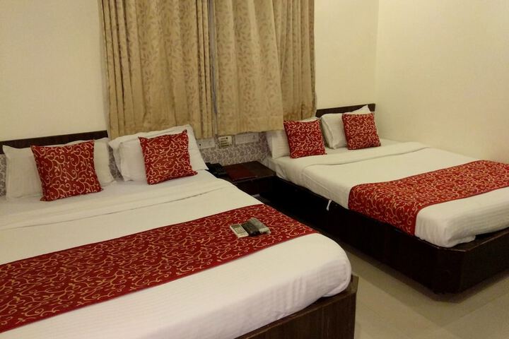 Room 25 of 51