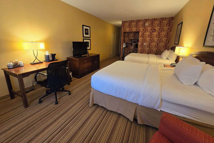 Room 46 of 135