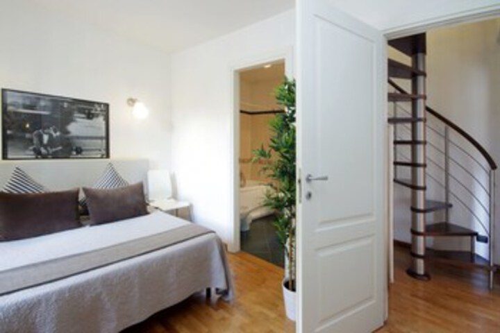 Room 45 of 52