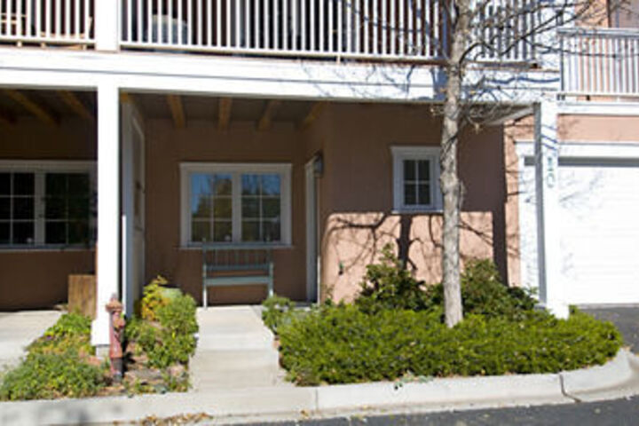 Exterior of Rosario Street Compound
