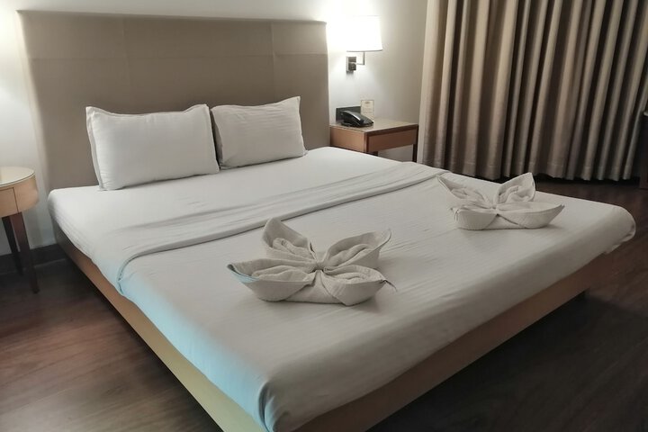 Room 21 of 181