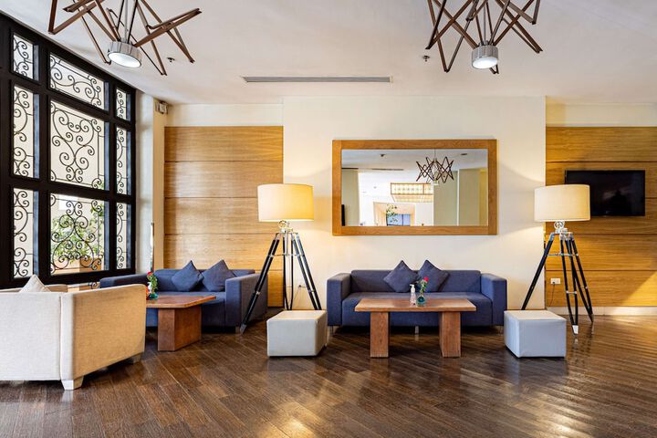 Hotel Interior 13 of 117
