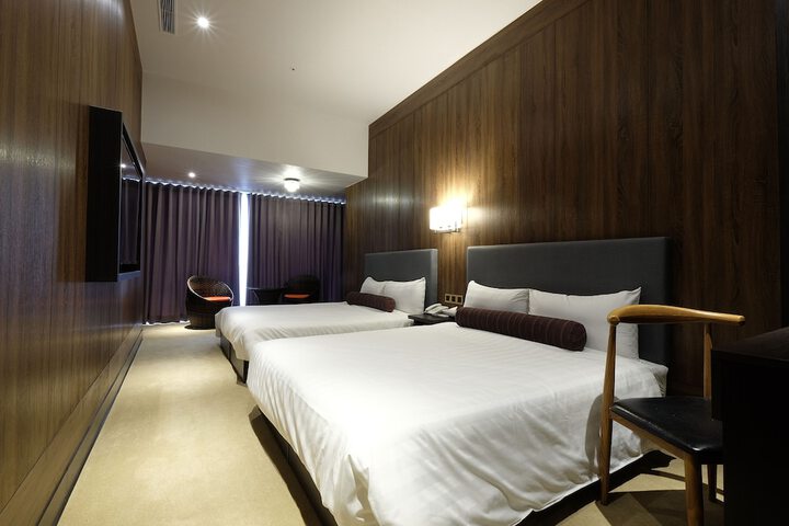 Room 28 of 89
