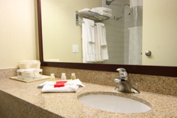 Ramada Plaza Dieppe Moncton Cr