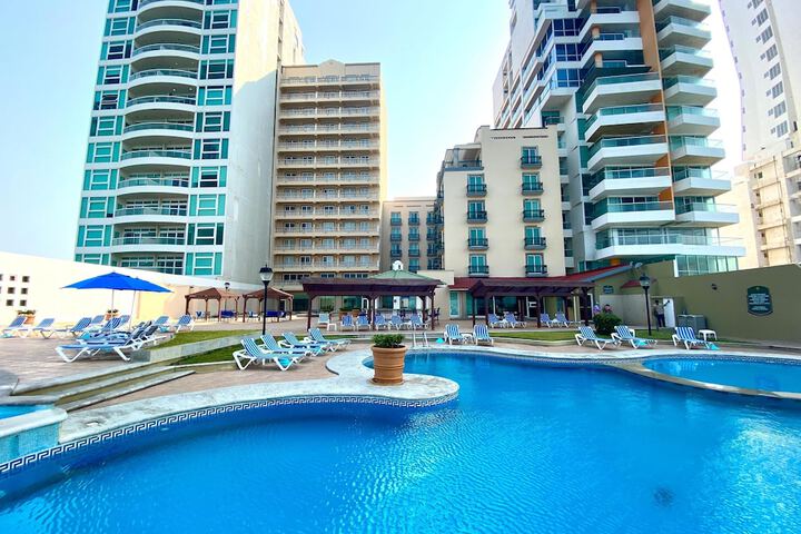 Photo of Astur Hotel y Suites