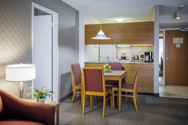Room 15 of 46