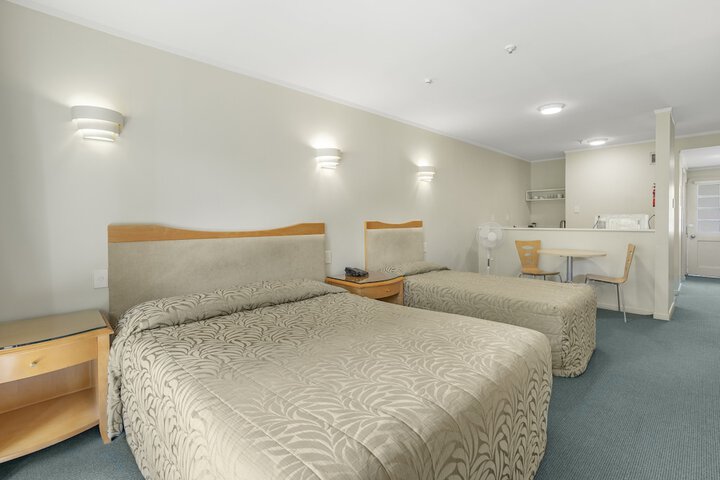 Room 43 of 111