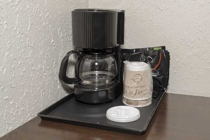 ADA Accessible Deluxe King with Roll in Shower (11 of 12)
