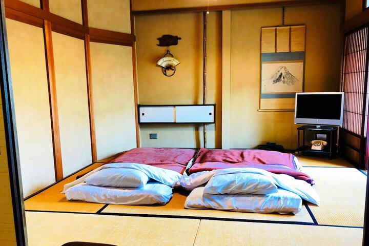 Room 14 of 55