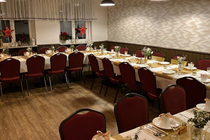 Dining Photos