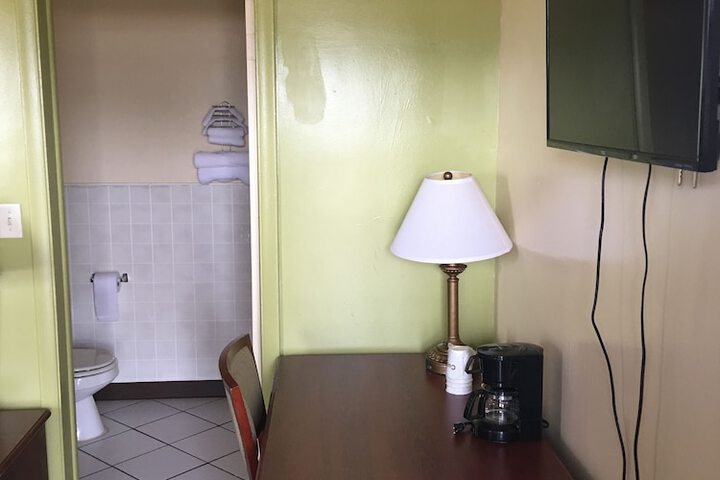 Kentland Motel in Kentland, IN