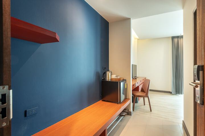Room 40 of 83