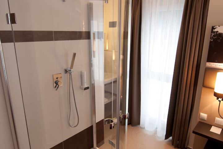 Bath Interior
