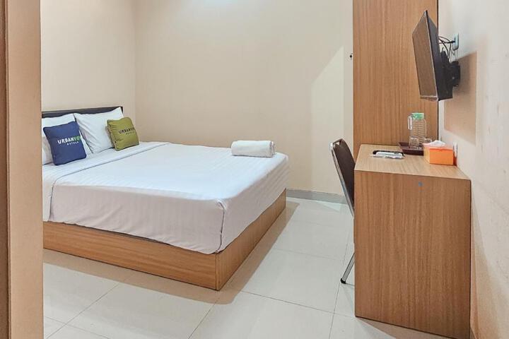Urbanview MJ House Syariah Bandung