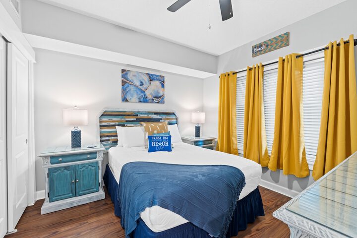 Room 60 of 308