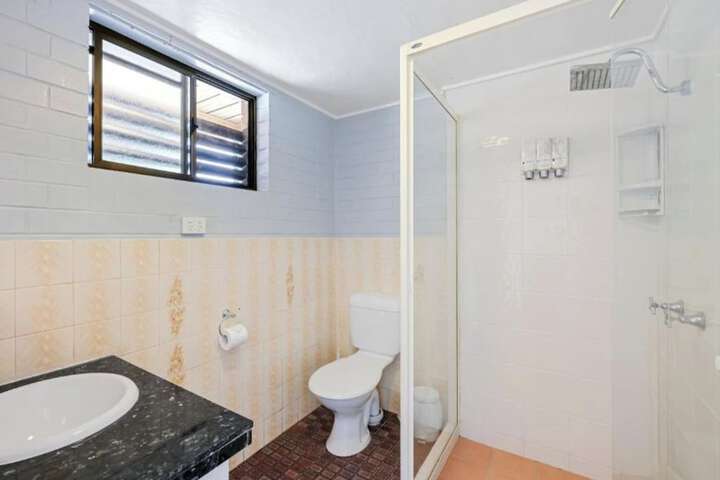 Room 15 of 26