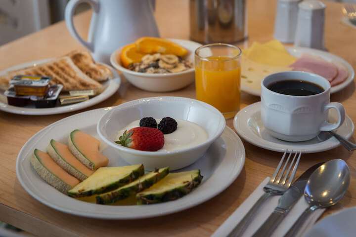 Breakfast buffet