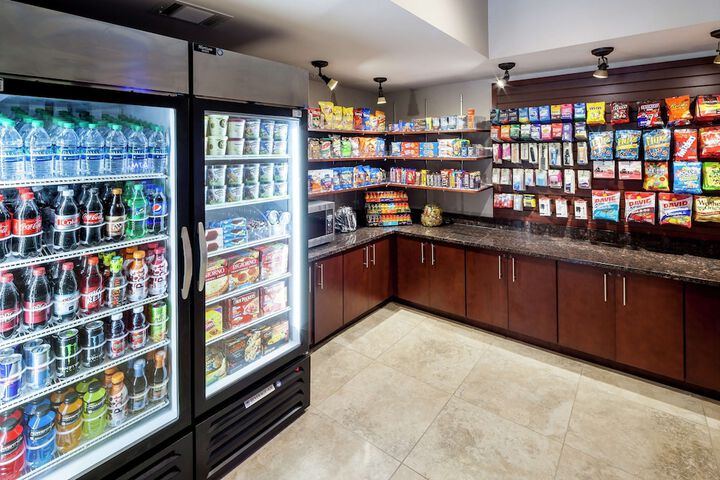 Snack bar