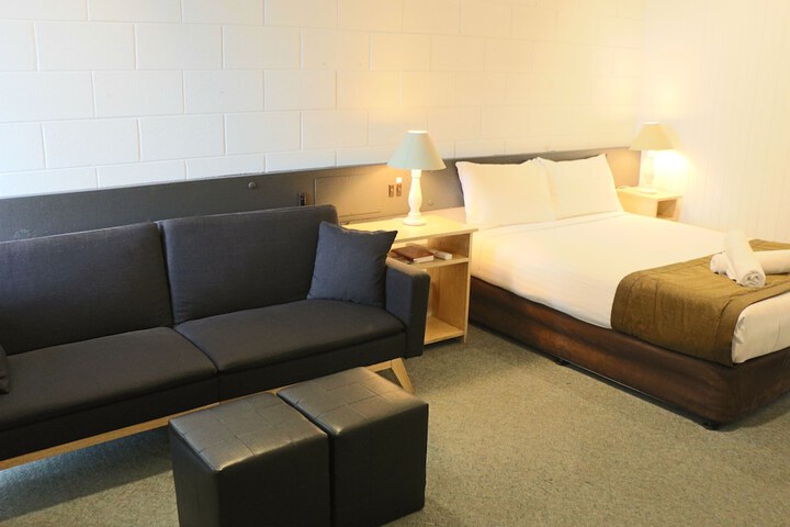Room 12 of 59