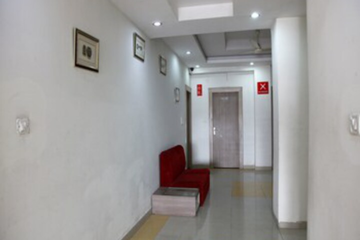 Ballroom/Hall 6 of 35