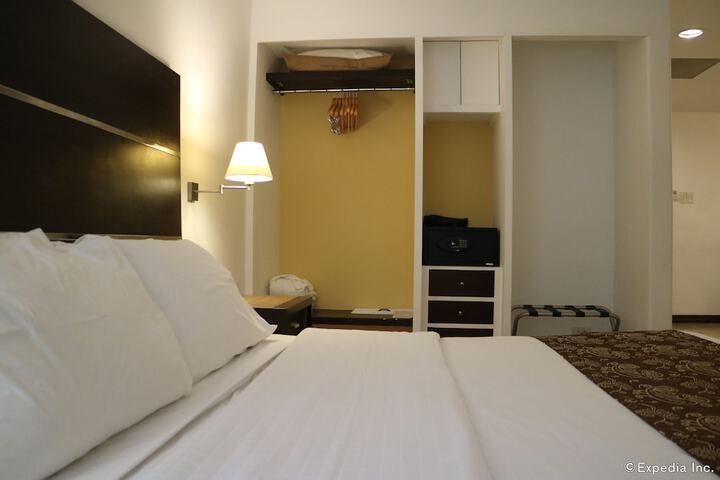 Room 20 of 79