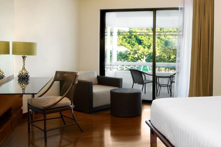 Room 48 of 297