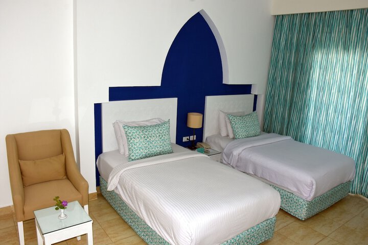 Room 7 of 50